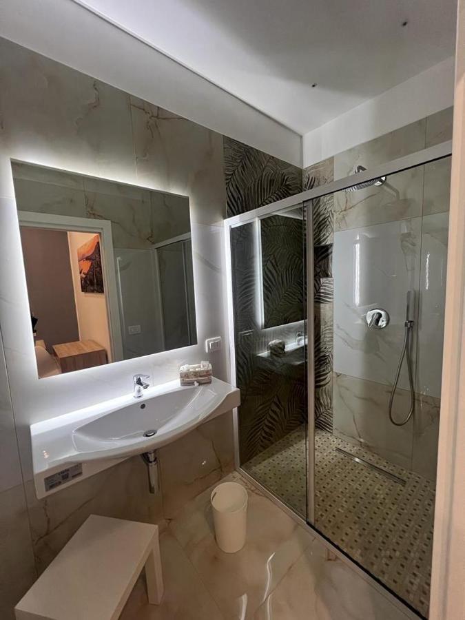 Goldenhouse Hotel Nápoly Kültér fotó