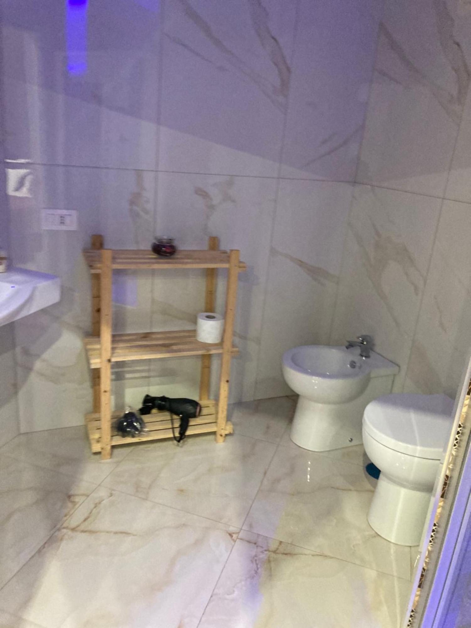 Goldenhouse Hotel Nápoly Kültér fotó